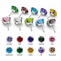 Vente en gros de bijoux de piercing pour le nez en titane ASTM F136 16G, avec grappe de zircons CZ sans filetage et système push-pin, idéal comme cadeau
