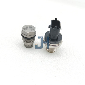 Kit de capteurs de pression pour engins de construction VOE20973777 pour excavatrices D5E D6E D7E EC210B – Capteur de pression de carburant 20973777 - Product Image 3