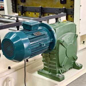 Máquina de Nivelamento de Alta Precisão para Bobinas de Metal com Sistema Automático de Controle de Tensão - Product Image 4