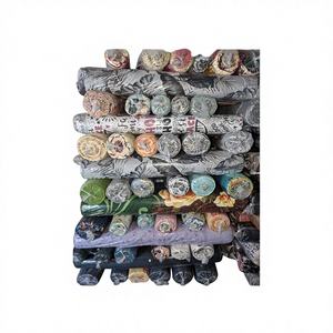 Tissu Popeline 100% Polyester Peigné Teint Uni Imperméable pour Draps, Housses de Coussin et Textiles de Maison - En Stock - Product Image 1