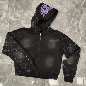 Sudadera con capucha y cremallera de algodón 100% de 500 g/m² de alta calidad, con lavado ácido, efecto vintage, desgastada, con pedrería y efecto descolorido por el sol. - Product Image 1