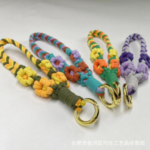 <span class=keywords><strong>Porte</strong></span>-clés mousqueton en macramé durable et écologique pour femme, motif chat, fleur de rose, floral, fait main, style bohème, bracelet de poignet - Product Image 2