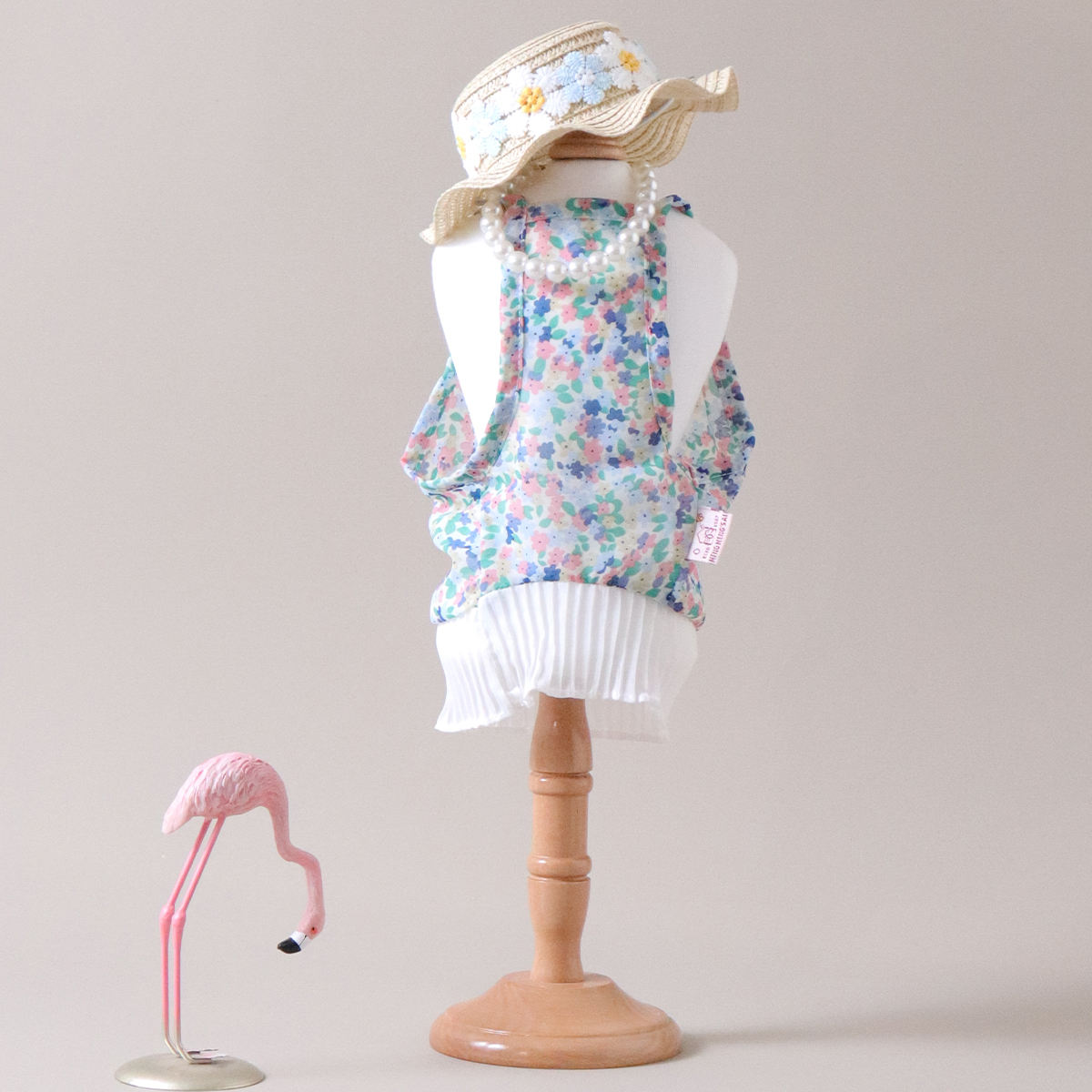 Floral sling for pets