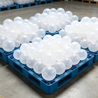 Boule flottante creuse en plastique pour l'impression, la couverture des surfaces de piscines et la gestion des eaux usées