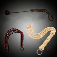 Fouet en corde polyester rouge et noir tressé à la main BDSM, fouet pour jeux de bondage, jouets pour adultes, SM pour femmes, hommes, couples, 25 pouces