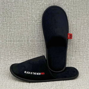 OEM çevre dostu siyah mercan polar kapalı ayak otel terliği EPE kaymaz taban tek kullanımlık yumuşak baskılı özel Logo seyahat odası - Product Image 2