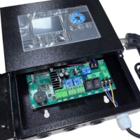 Un controlador de alarma de luz y sonido simple y fácil de instalar con una carcasa de caja de hierro negra