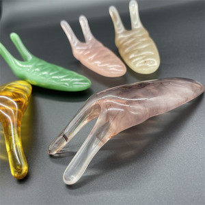 Strumento per Massaggio in Resina Sintetica di Ambra Raschietto Tradizionale Cinese Gua Sha - Product Image 1