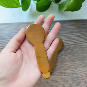 Outil Gua Sha en jaspe Mookaite, outil facial Gua Sha en jaspe Mookaite, <span class=keywords><strong>pierre</strong></span> <span class=keywords><strong>de</strong></span> <span class=keywords><strong>jade</strong></span> naturelle pour le massage du <span class=keywords><strong>visage</strong></span> et du corps - Product Image 1