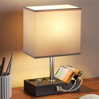 Lampe de table LED moderne USB Type C Ins, lumière chaude et confortable, interrupteur à bouton, 2 prises de courant, protection des yeux, corps en fer pour chambre à coucher, tête de lit, bureau