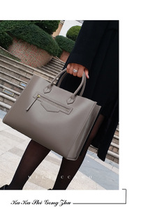 Wholesale Women's Shoulder Bag <b>Wallet</b> New Fashion Designer Shoulder Messenger Bags Cow Genuine Leather Tote <b>Lady</b> Women Handbags - Product Image 3