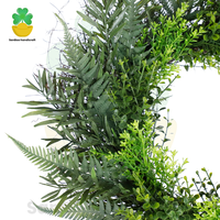 Karangan Bunga Plastik Berkualitas Tinggi 17" 42cm, Daun Campuran Buatan, Daun Pakis Eucalyptus, Untuk Pintu Depan, Dinding, Natal, Halloween
