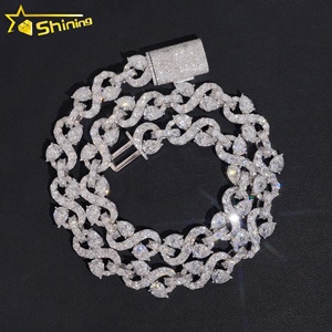 Collar de Cadena con Eslabones Infinitos y Diamantes de Moissanita VVS con Corte Brillante Redondo y Corte de Pera de 13 mm, Nuevo - Product Image 1