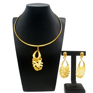 Zhuerrui Italian Lady Necklace Earing Sets High Quality Classic Wedding Party Jewelry Set Bridal 18k Gold Necklace Set N220061