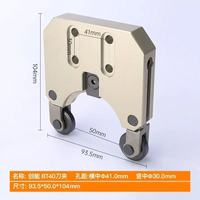 REALMAX BT40 Tipe Perangkat Pengganti Alat Otomatis Spindle Chuck Forks Machining Center Drilling Tapping Machine Tool Holder