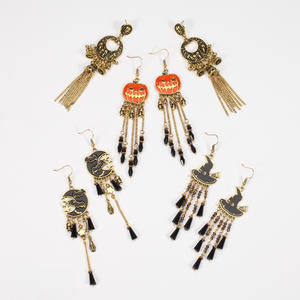 Pendientes de Halloween con diseño de calabaza, sombrero de bruja, calavera, murciélago y borlas, estilo candelabro, joyería de aleación chapada en oro para mujer, a la moda para fiestas - Product Image 2