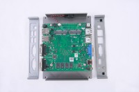 Mini PC Industrial Sin Ventilador J1900 de Cuatro Núcleos, DDR3, Doble LAN, Doble Pantalla, RS232, Voltaje Amplio para Automatización