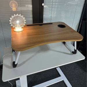 <span class=keywords><strong>Escritorio</strong></span> <span class=keywords><strong>plegable</strong></span> <span class=keywords><strong>de</strong></span> computadora portátil con interfaz USB Luz <span class=keywords><strong>de</strong></span> noche 3D para estudiar y leer Perfecto como mesita <span class=keywords><strong>de</strong></span> noche - Product Image 3