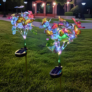 Lampes solaires LED papillon pour jardin, à insérer dans le sol, pour pelouse et patio, détection automatique du crépuscule - Product Image 1
