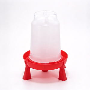 <span class=keywords><strong>Abreuvoir</strong></span> à volaille en plastique, <span class=keywords><strong>abreuvoir</strong></span> à gravité pour poulets avec base en forme de bac - Product Image 1