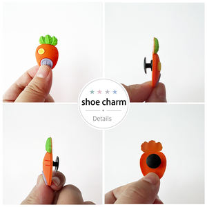 Nouveau modèle en gros dessin animé <span class=keywords><strong>alien</strong></span> univers série chaussure décoration conception personnalisée pvc chaussure bracelet décoratif chaussures accessoires - Product Image 5