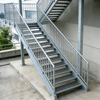 Escaliers extérieurs en acier galvanisé à chaud, durables et sur mesure, pour usage industriel et commercial |   Escaliers en acier extérieurs personnalisés