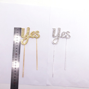 อุปกรณ์ตกแต่งเค้กแต่งงาน คริสตัลติดหน้าเค้ก ฉันยอมแล้ว - Product Image 6