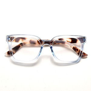 Lunettes de lecture carrées surdimensionnées sans ordonnance OEM, unisexe, monture PC dégradée, charnière à ressort, verres grossissants, vente en gros - Product Image 4