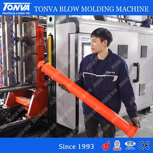 Coni di sicurezza stradale in plastica TONVA che fanno la produzione di macchine per soffiaggio - Product Image 3