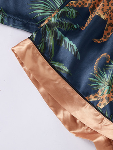 Pijamas al por mayor para mujer, conjunto de dos piezas de primavera y otoño, <span class=keywords><strong>cárdigan</strong></span> de manga corta con solapa, estilo informal, con estampado de dibujos animados, para uso doméstico. - Product Image 5