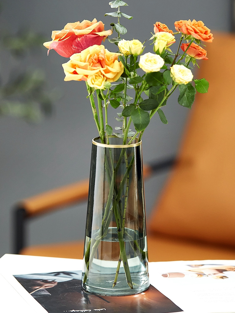 Factory Produced Wholesale Home decor Glass Flower Vase