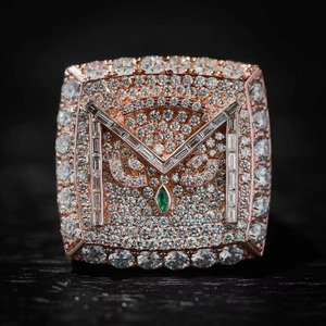 Anillo de Diamantes de Calidad Premium con Diseño Único, Joyería Fina de Calidad para Mujeres, Bodas y Ocasiones Especiales en Venta - Product Image 3