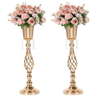 Décor de lieu de réception de style européen, marqueurs de chemin en fer forgé électroplaqué à tiges torsadées pour arrangements floraux, centres de table de mariage