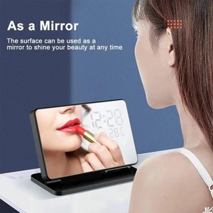 <span class=keywords><strong>Cargador</strong></span> Inalámbrico 4 en 1 de <span class=keywords><strong>18W</strong></span> con Carga Rápida, Reloj Despertador y Pantalla de Temperatura, Estación de Carga Inalámbrica para Dispositivos <span class=keywords><strong>Apple</strong></span> - Product Image 6