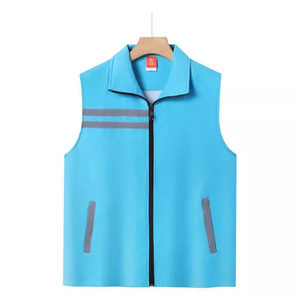 Chaleco reflectante de seguridad con bolsillo con cremallera rojo, ropa unisex para otoño - Product Image 2