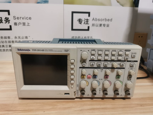 Osciloscopio Digital a Color Tektronix Tds 2014b de 100mhz, 4 Canales y 1gss, Tds2014b - Product Image 2