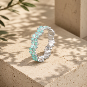 Anello Classico da Donna in Lega con Fiore e Zirconi, Design Floreale, Accessorio di Moda per Uso Quotidiano - Product Image 3