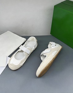 Zapatillas casuales de malla plateada con lentejuelas para hombre y mujer, modelo 2026, de alta calidad, tipo ballet, personalizables - Product Image 5