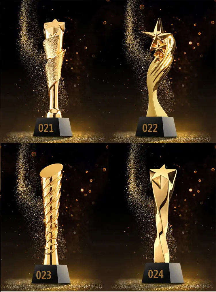 Nieuwe Hars Duim Goedkope China Crystal Trofeeën Trofee Ontwerpen Gouden Kleur Trofee Met Zwarte Glazen Basis