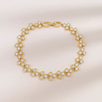 Bracelet Trèfle Élégant et Raffiné en Or Jaune 18K avec Diamant de Laboratoire 2.4ct Certifié IGI – Bijou Tendance pour Femme, Création Quotidienne