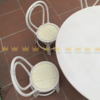 Chaise de table d'étude pour enfants en gros Table de fête blanche avec 100% d'ingrédients naturels Sûr pour les enfants pour l'extérieur