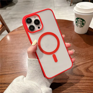 Venta caliente transparente TPU PC funda magnética para <span class=keywords><strong>iPhone</strong></span> 16 con diseño deportivo cargador inalámbrico funda para teléfono móvil - Product Image 5