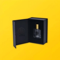 Flacon de parfum écologique de 10 ml avec fermeture magnétique, doublure en éponge à ruban, estampage à chaud en feuille d'or, boîte d'emballage personnalisable
