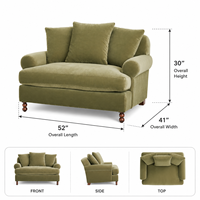Fauteuil surdimensionné en velours vert olive avec accoudoirs roulés et pieds en bois pour salon