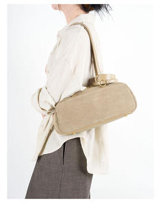 กระเป๋าหนังแท้ผู้หญิงแบบใหม่ล่าสุด พร้อมซิป ดีไซน์เรโทร จุของได้เยอะ หนังฟอกนุ่ม - Product Image 4