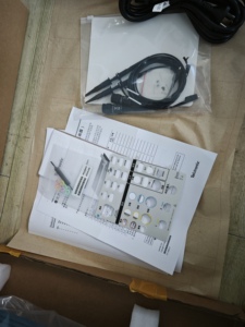 NOUVEAU STOCK Oscilloscopes numériques TBS1102X TBS2104X – Instrument de mesure électronique de haute précision pour tests industriels - Product Image 4