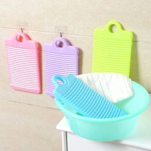 Mini planche à laver en plastique épaissie, antidérapante, pour usage domestique, vert, rose, violet, bleu - Product Image 1
