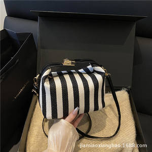 Bolso de Hombro Sencillo, Bolso <span class=keywords><strong>Tote</strong></span> Casual y Artístico, Bolso de Mujer Moderno y de Gran Capacidad - Product Image 5