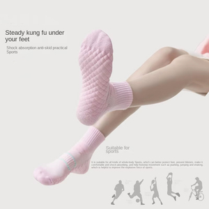 Miễn Phí Thiết Kế & Mock-Up Chất Lượng Cao Crew Men Vớ Thể Thao Tùy Chỉnh Bóng Rổ Dày Terry Thể Thao Vớ Đệm Grip Tùy Chỉnh Vớ - Product Image 3