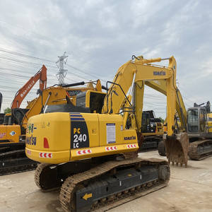 Petite mini-pelle PC240-8 24 tonnes originale japonaise d'occasion à vendre - Product Image 6